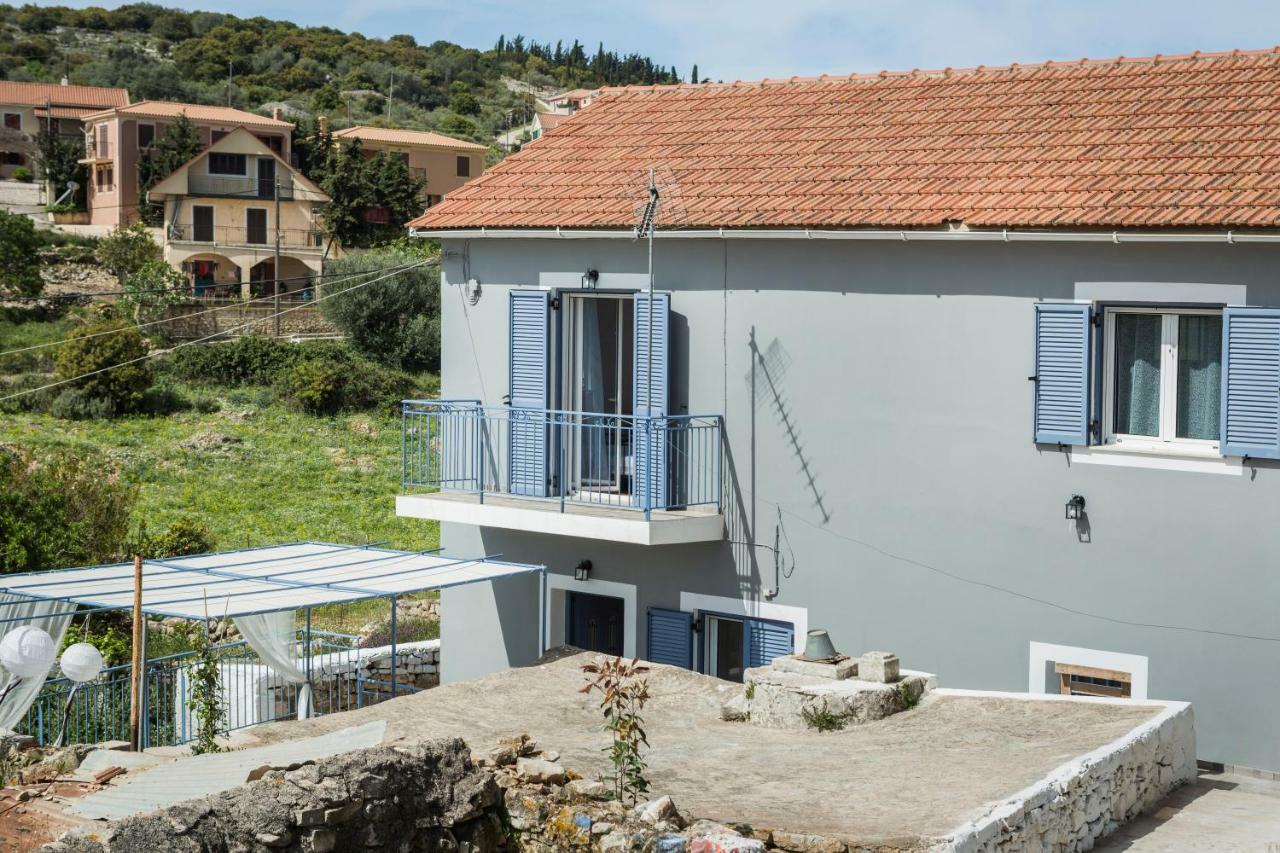 Casa Tselente Apartment Katsarata Bagian luar foto