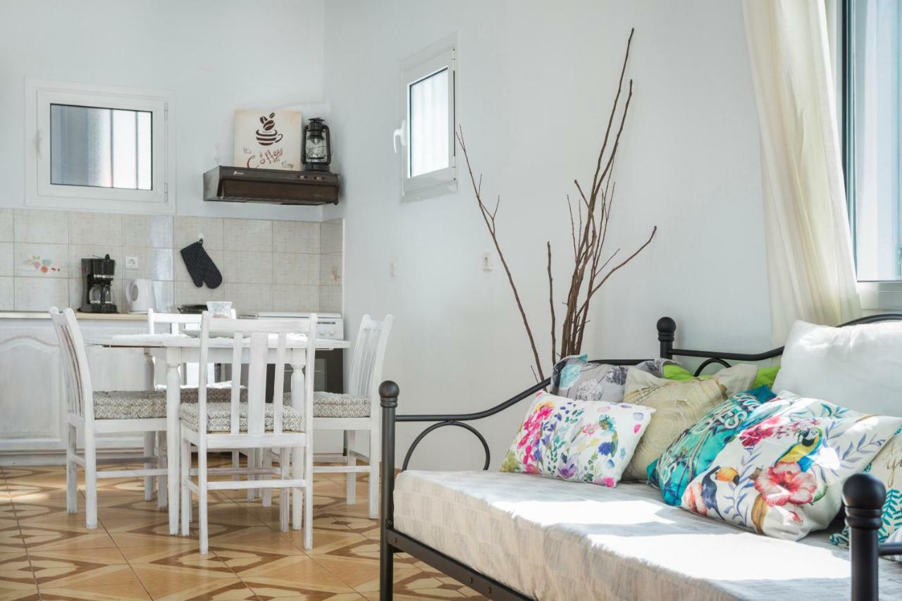 Casa Tselente Apartment Katsarata Bagian luar foto